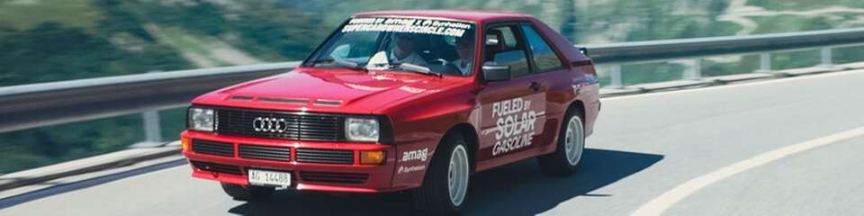 Ein Audi Sport quattro aus dem Jahr 1985, der Teil der AMAG-Classic-Sammlung ist, wurde das erste Auto, das mit Solarbenzin aus der Synhelion-Großanlage Dawn betrieben wurde.
