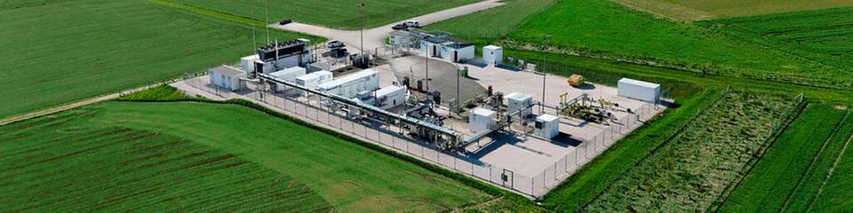 Die Wasserstoff-Anlage Rubensdorf ist seit April 2023 in Betrieb und ist die weltweit erste 100-prozentige Wasserstoffspeicherung in einer unterirdischen Porenlagerstätte.