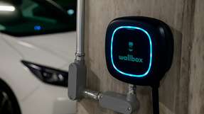 Wallbox und UL Solutions arbeiten zusammen, um die Zertifizierungshürden für den US-Markt zu überwinden.