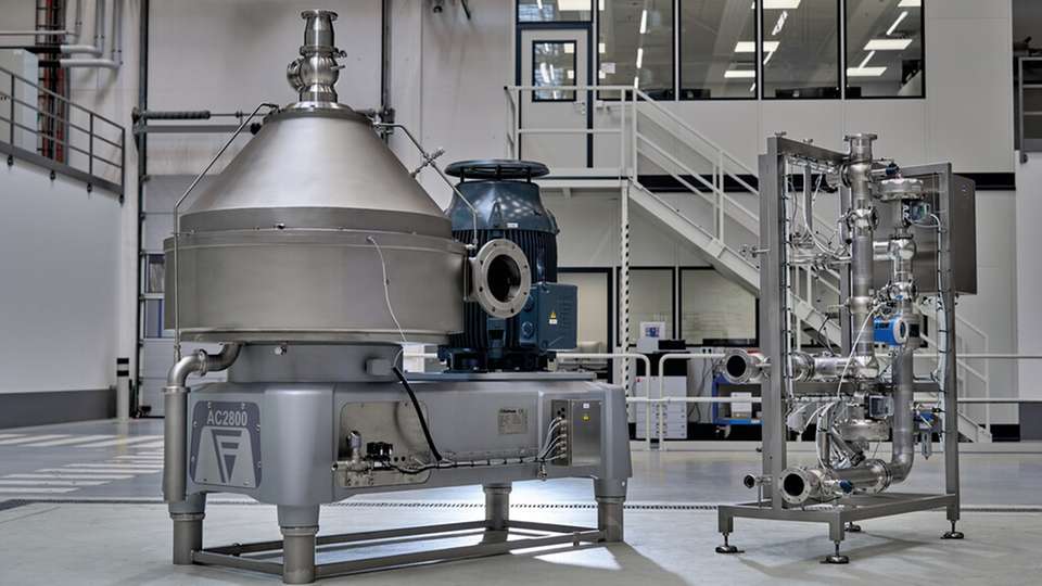 Flottwegs neue Separatorgröße der AC-Baureihe ermöglicht präzise Trennleistungen aufgrund der enormen Klärfläche und großen Verarbeitungskapazität.  