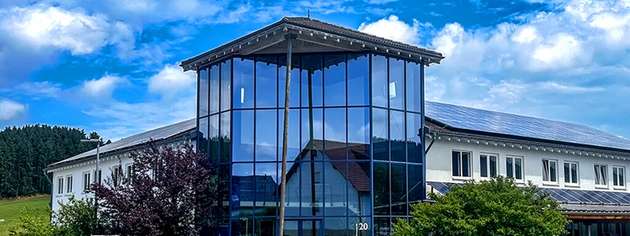 Hy-Line Competence Center Solutions in Durchhausen bei Tuttlingen für Value-Added und Solutions