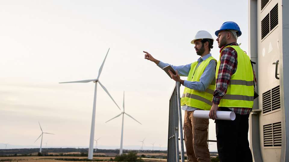 Im Jahr 2024 flossen 1,2 Milliarden Euro Risikokapital in deutsche Energie-Start-ups – mehr als in jedes andere Technologiefeld. Doch welche Faktoren sind für diesen Erfolg verantwortlich und mit welchen Hürden sehen sich die Start-ups konfrontiert?