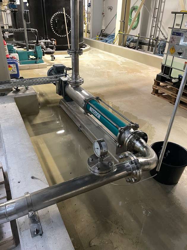 Die Nemo-Pumpe von Netzsch ist eine robuste und effiziente Verdrängerpumpe, die sich ideal für den zuverlässigen Transport viskoser Medien in der Chemie-Industrie eignet.