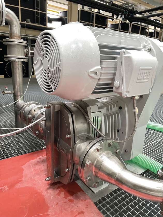 Die Tornado-Pumpe von Netzsch ist eine druckfeste Drehkolbenpumpe, die selbst abrasive und feststoffhaltige Flüssigkeiten schonend und präzise fördert.