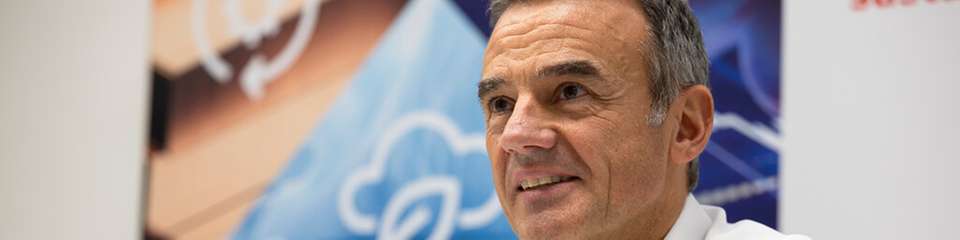 Michael Pfeffer, Leiter des Geschäftsbereichs Motion bei ABB Deutschland: „Lassen Sie sich nicht von der Komplexität abschrecken – der erste Schritt zur Dekarbonisierung ist oft einfacher als gedacht.“