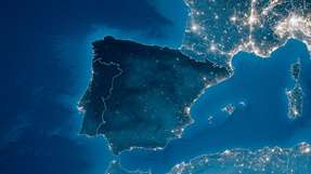Stromausfall auf der Iberischen Halbinsel: Der großflächige Blackout in Spanien und Portugal zeigt die Bedeutung von Netzstabilität, präzisem Energiemonitoring und moderner Schutztechnik.
