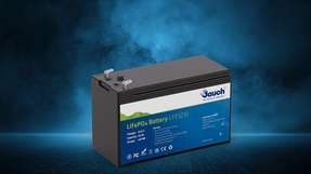 Lithium-Eisenphosphat-Zelle von Jauch: kompakte Bauform, deutlich leichter und langlebiger als herkömmliche Blei-Säure-Batterien.