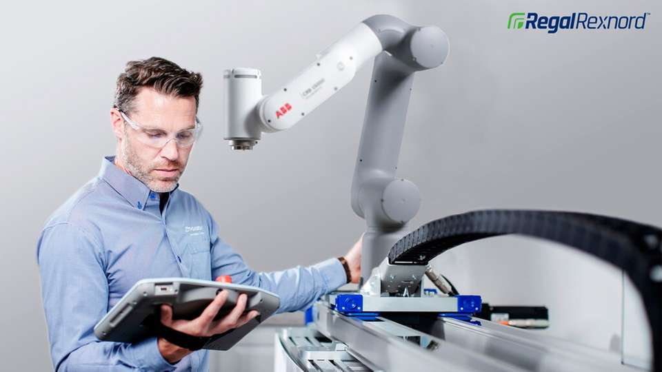 Movotrak CTU ist ein Plug-and-Play-System für die schnelle und einfache Implementierung in verschiedene Roboterfunktionen. Es bietet einen horizontalen Arbeitsbereich von bis zu 10 m und steigert so die Produktivität und Leistung erheblich.