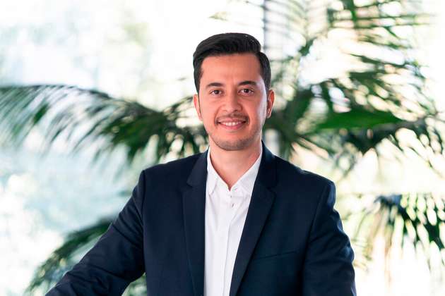 Wajdi Abid, Head of Large Scale Storage Sales Central Europe bei SMA Solar Technology: Elektrische Energiespeicher gelten als Schlüsseltechnologie für die Energiewende. Langfristig bleiben Lithium-Ionen-Batterien, insbesondere LFP, führend. Sie sind ausgereift, kosteneffizient und ideal für energielastige Anwendungen. Ergänzend gewinnen Technologien wie Redox-Flow-, Natrium-Ionen- oder Solid-State Batterien an Bedeutung – dank ihrer Vorteile bei Sicherheit und Alterungsbeständigkeit. Ihr Erfolg hängt von Kostenentwicklung, Skalierung und Langzeittests ab. Diese Tests finden vor allem in großen, kritischen BESS-Projekten statt. Ebenso wichtig sind Bankability, Produktionskapazität und gezielte, auch lokale Förderungen.