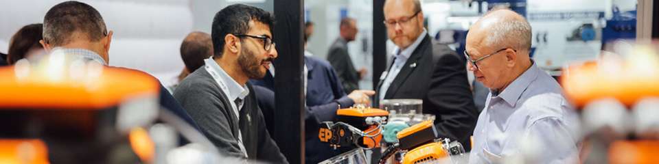 Die Jubiläumsausgabe der Solids Dortmund 2026 bietet neben über 300 Ausstellern neue Formate wie die Special Area „Prozessautomatisierung“, den Polish Pavilion, einen erstmals vergebenen Start-up-Award sowie den Branchen-Podcast „Bulk-Talk“.