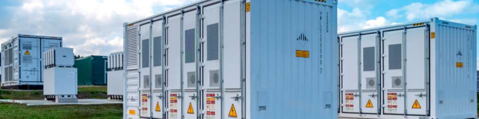 Das Batteriespeicherprojekt Redshaw im schottischen South Lanarkshire wird mit einer Kapazität von 500 MW zur Netzstabilität beitragen.