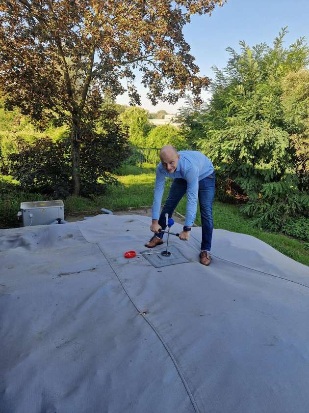 Durch die Technik können organische Abfälle effizient kompostiert und Emissionen wie Methan oder Ammoniak deutlich reduziert werden.