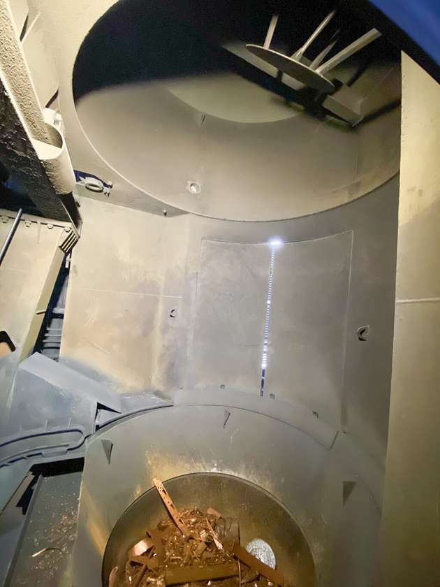 Aus den Rohstoffen werden neben Kupfer zahlreiche andere Metalle wie Nickel, Zinn und Edelmetalle gewonnen.