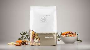 Mit CarbonLite bietet Südpack eine nachhaltige Monofolien-Familie für Snackverpackungen, die recyclingfähig, aluminiumfrei ist und gleichzeitig hohen Produktschutz bietet.