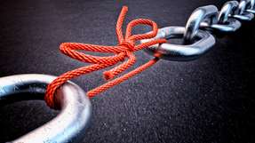 Hohe Anforderungen an Steckverbinder: Leistungsstarke und zertifizierte Lösungen für Industrie, Energie und Antriebstechnik.