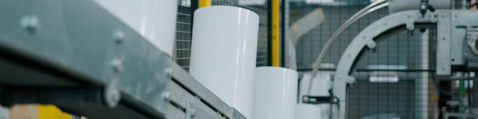 Die Emballator Group ist ein führender Hersteller von industriellen Verpackungen aus Metall und Kunststoff.
