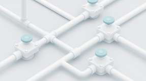 Mehrwege-Ventilblock für Single-Use Anwendungen: kompakte Bauweise, GMP-konforme Fertigung und flexible Verriegelung für Pharma- und Biotechnologieprozesse.