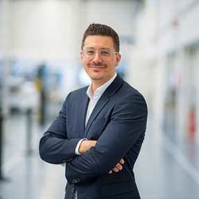 Dominik Herrmann, Head of Global Sector Lead Machine Tools bei Schaeffler: „Die Kombination aus Lager, Linear- und Antriebstechnik eröffnet völlig neue Konstruktionsmöglichkeiten.“