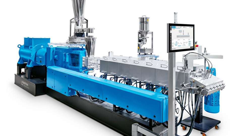 Beim Compoundieren und Recycling erzielt der ZSK 58 Mc18 Doppelschneckenextruder von Coperion mit seinen zahlreichen innovativen Features sehr gute Produktqualitäten und äußerst hohe Durchsätze.