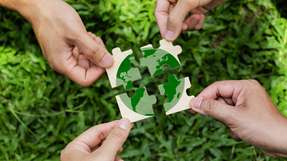 Der ESG-Bericht 2024/25 von RS zeigt Fortschritte bei CO2-Reduktion, Verpackungen, Mitarbeiterförderung und gesellschaftlichem Engagement.