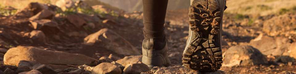 Mit welchen Herausforderungen müssen sich Industrieunternehmen auseinandersetzen, um Strom, Wärme und Prozesse effizient zu koppeln?