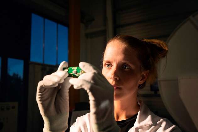 Vaisala, Anbieter von Umwelt- und Industriemesssystemen, unterstützt mit fortschrittlichen Sensortechnologien, hochpräzisen Messgeräten und der Zusammenarbeit in Forschung und Entwicklung das finnische Mikroelektronik-Ökosystem.