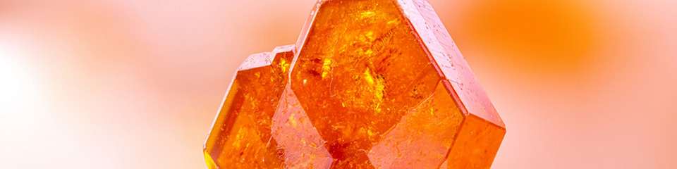 Forschende des Paul Scherrer Instituts erfassen Vanadiumdaten aus aller Welt. Diese sind die Grundlage für stabile Märkte und den Ausbau von Redox-Flow-Energiespeichern.