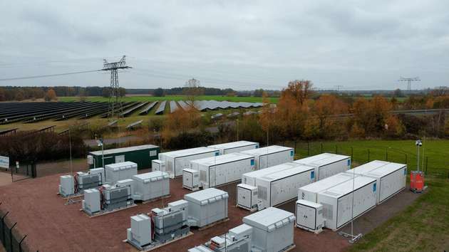 In Europa sind derzeit etwa 8 GW an Batteriespeicherkapazität installiert.