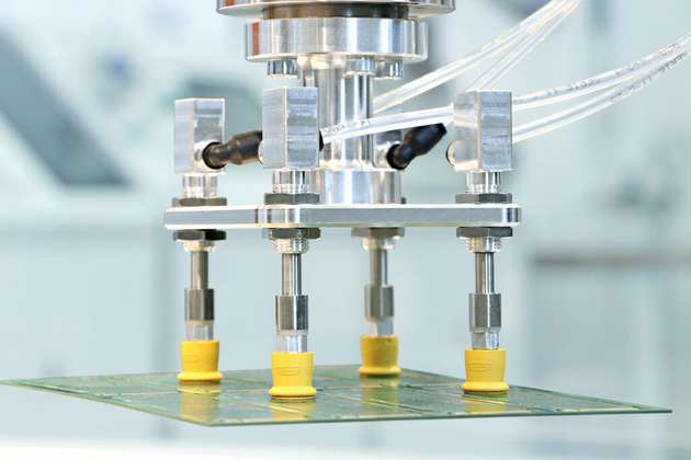 Die Federstößel FSTImc sind auch mit integrierten Strömungswiderständen und Strömungsventilen verfügbar. 