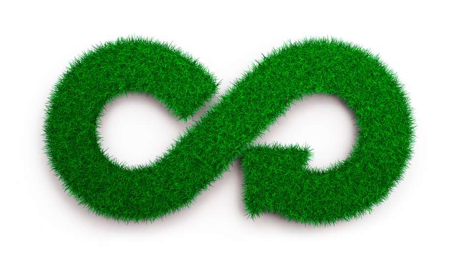 Der Intelligent Product Lifecycle von PTC verbindet Entwicklung, Produktion und Service über eine gemeinsame Produktdatenbasis. So entstehen durchgängige, KI-gestützte Prozesse mit höherer Effizienz, Transparenz und Produktqualität.