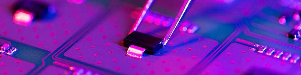 Intelligente Systeme, Automatisierung und nachhaltige Materialien prägen die Trends auf der Productronica / Semicon 2025.