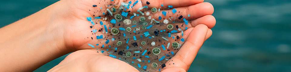 Forschende entwickeln neue Membranverfahren, um Mikroplastik, Keime und andere Schadstoffe effizient aus dem Abwasser zu entfernen und die Wasserqualität nachhaltig zu verbessern.