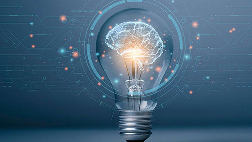 Energiebranche 2026: KI, Strommarkt und Praxiswissen im Überblick Die digitalen Fachformate der E-world vermitteln praxisnahes Wissen zu den Themen KI, Strommarkt, politische Entwicklungen und Energy Sharing in der Energiewirtschaft.