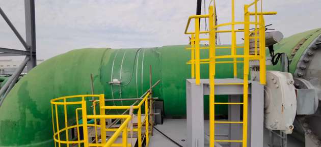 Die Ultraschall-Durchflussmessgeräte wurden direkt auf den GFK-Leitungen montiert, ohne diese zu öffnen oder aufzutrennen.