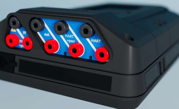 Der überarbeitete AMS Trex behält den gleichen Formfaktor mit einem neuen und verbesserten Gerätekommunikationsmodul Plus.