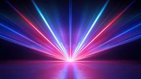 Auf der Berliner Konferenz von Spectaris, unterstützt vom Fraunhofer ILT und dem BITMi, diskutierten Expertinnen und Experten, wie Datenstrategien, Cloudplattformen und neuronale Netze Laserfertigung und Optikdesign transformieren.