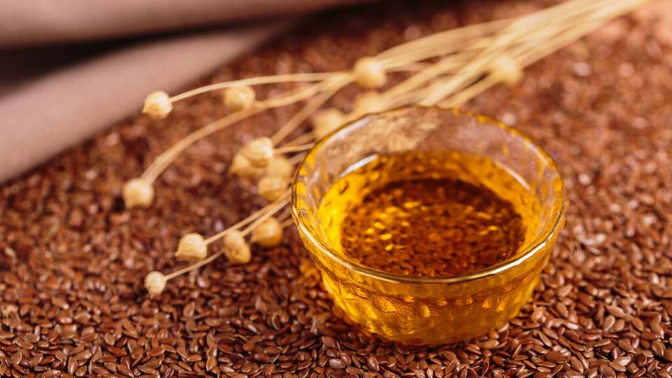 Leinsamen und Leinöl: Was früher als Nebenprodukt galt, wird nun zur Basis neuer, pflanzenbasierter Lebensmittel.