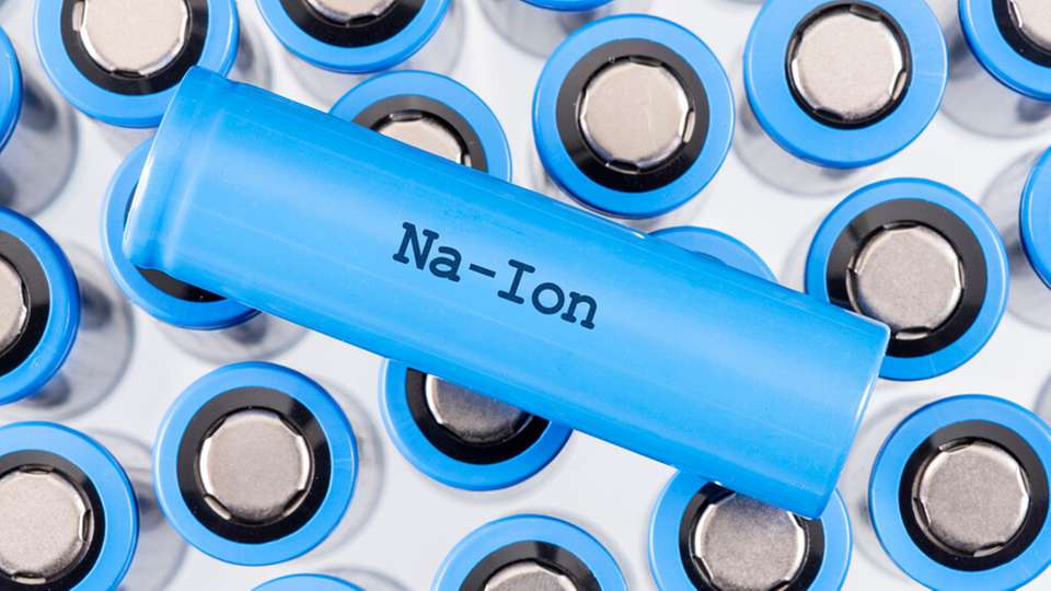Natrium-Ionen-Batterien gelten als nachhaltige Alternative zu Lithium-Ionen-Akkus.