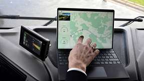 Monitoring des induktiven Ladens auf der A6-Teststrecke