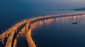 Zenner präsentiert auf der Enlit 2025 mit der neuen B.One-Lösungswelt digitale und funkbasierte Smart-City-Technologien auf LoRaWAN-Basis, die Städten und Versorgern helfen, resiliente, vernetzte und nachhaltige Infrastrukturen aufzubauen.