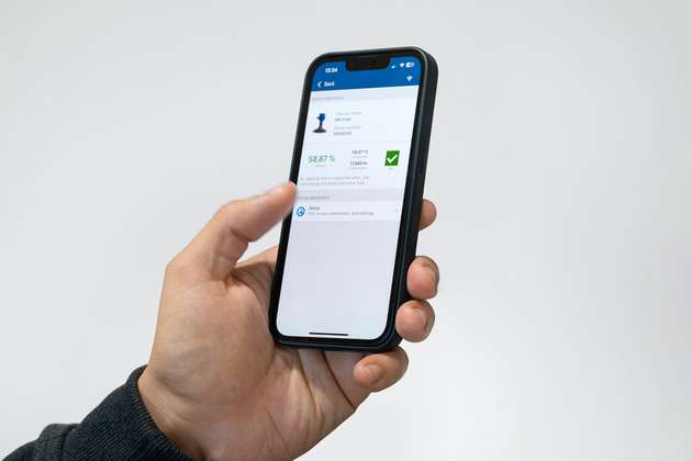Die Inbetriebnahme der Radarsensoren ist über die UWT LevelApp zeitsparend, intuitiv, mobil und ohne zusätzliche Hardware möglich. 