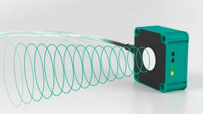 Der UB*-F42 steht als Front- und Sidelooker-Variante zur Verfügung und bietet unter anderem eine einstellbare Schallkeulenbreite.