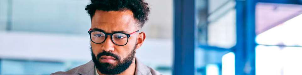 Ultrus unterstützt Unternehmen dabei, komplexe Chemikalienvorschriften sicher zu erfüllen und ihre Produkt- und Lieferkettentransparenz deutlich zu verbessern.