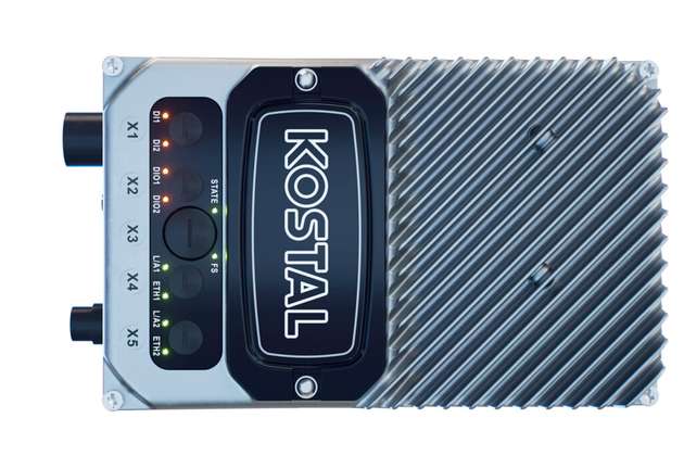 Das modulare Konzept des INVEOR MC1 ermöglicht es, dass bestimmte Optionen wie Funktionale Sicher-heit, Auswahl des Feldbus und Erweiterung der Ein-und Ausgänge über M12-Stecker sowie Relais nach-träglich, erst beim Endkunden installiert oder konfiguriert werden können. Das sorgt für eine enorme Redu-zierung der Variantenvielfalt und damit eine deutlich geringere Lagerhaltung.