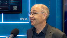 Andreas Röck, Senior Product Manager | Head of Technical Documentation bei Softing, im Interview mit der Roten Couch