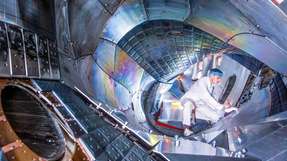 Wartungsarbeiten im Plasmagefäß von Wendelstein 7-X in Greifswald (November 2025)