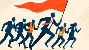 Digitale Technologien, neue Vorgaben und volatile Märkte verändern die Fertigungsindustrie. Unternehmen richten Prozesse, Datenmanagement und Standorte neu aus.