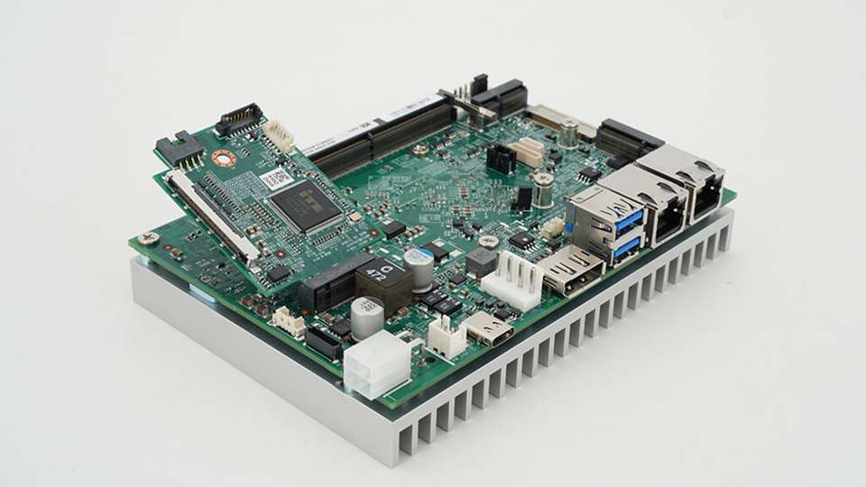 SBCPRO-X51 von Fortec: flexibler 3,5-Zoll-SBC mit Intel Amston Lake für anspruchsvolle Projekte.