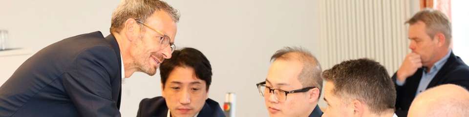 Die internationale Vertretertagung von Schlegel brachte Teilnehmer aus drei Kontinenten zusammen.