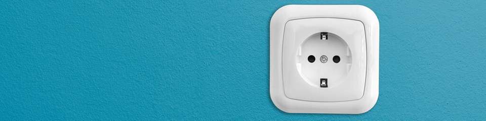 Die 7U-Schaltschranksteckdosen kombinieren kompakte Bauform, robuste Industriequalität und internationale Flexibilität. Mit Varianten für Nordamerika und die Schweiz sowie integrierter LED-Netzspannungsanzeige bieten sie eine sichere und komfortable Energieverteilung in unterschiedlichsten Anwendungen.